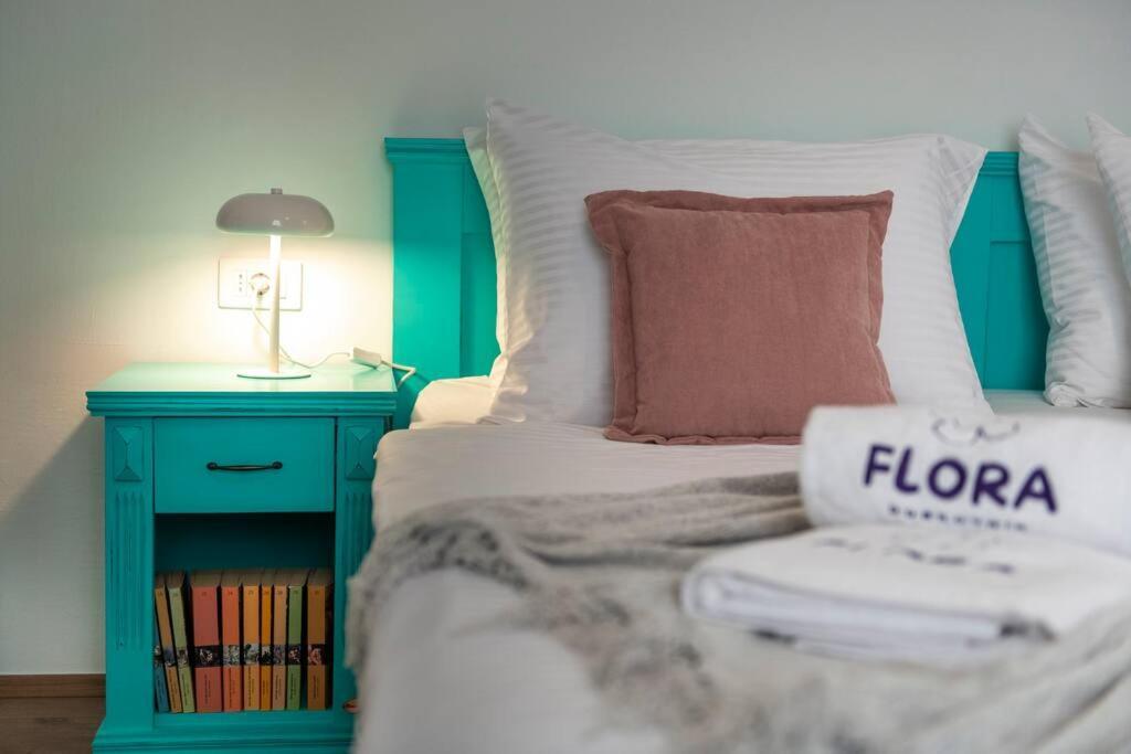 Flora-Heartbeat Old City Three Bedrooms Apartment ดูบรอฟนิก ภายนอก รูปภาพ