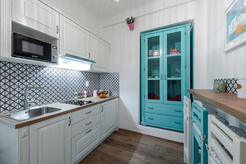 Flora-Heartbeat Old City Three Bedrooms Apartment ดูบรอฟนิก ภายนอก รูปภาพ